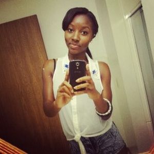 Meet your Posher, Cierra